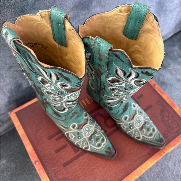 Corral Turquoise and Brown Embroidered Boots - Picture 9 of 9
